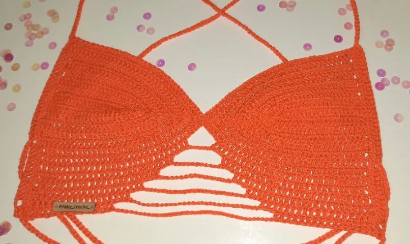 Cropped de Crochê Laranja Detalhe no Centro e Cruzado Atrás - Foto 5
