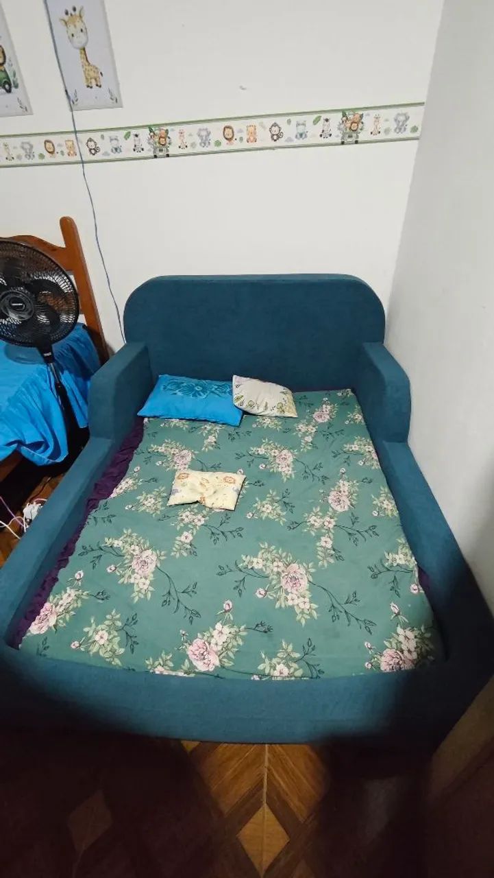 Cama de casal infantil montessoriana 