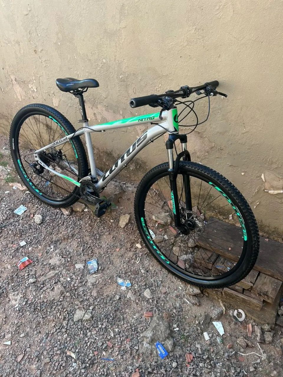 Bicicleta Lotus Nitro Semi Nova Com Nota Fisca  - Foto 2