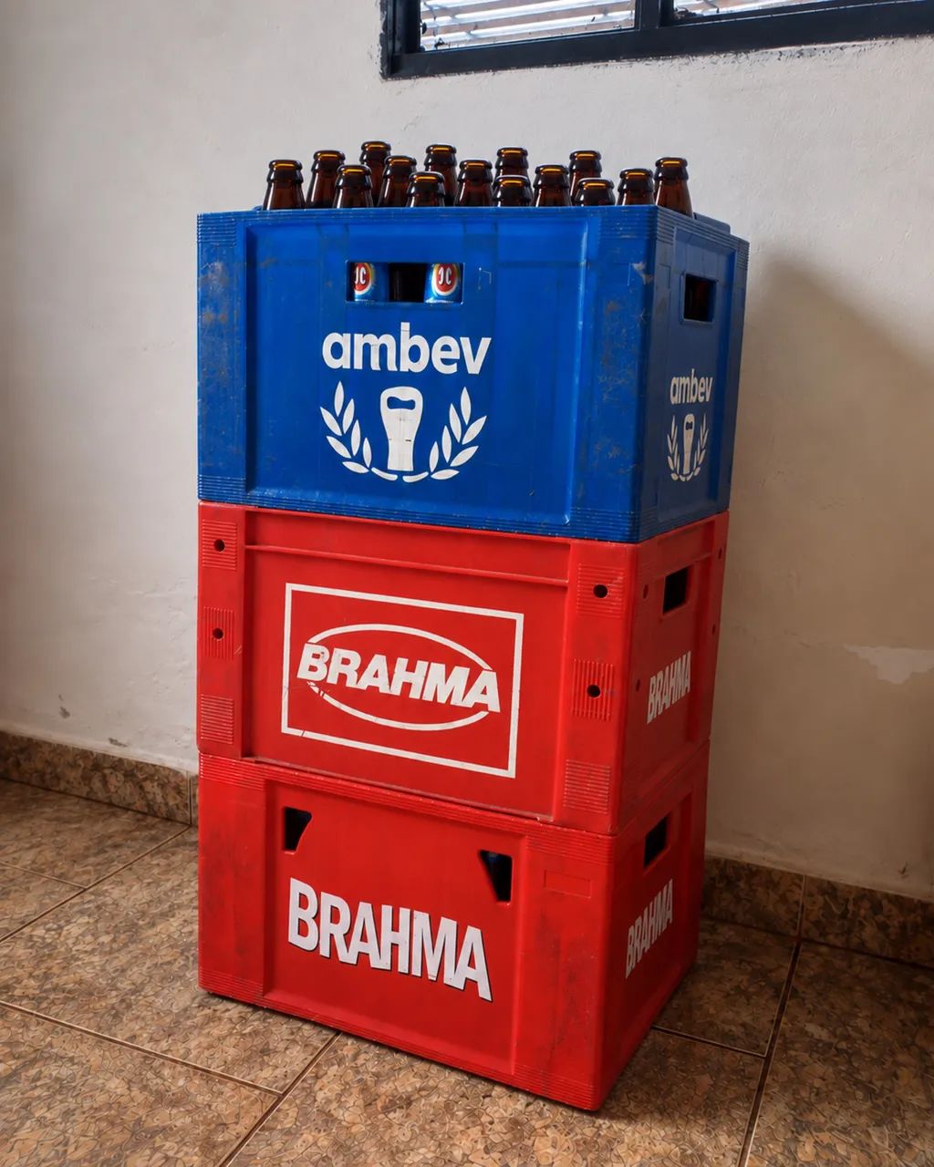 3 Engradados Ambev e Brahma R$ 150 - Foto 5