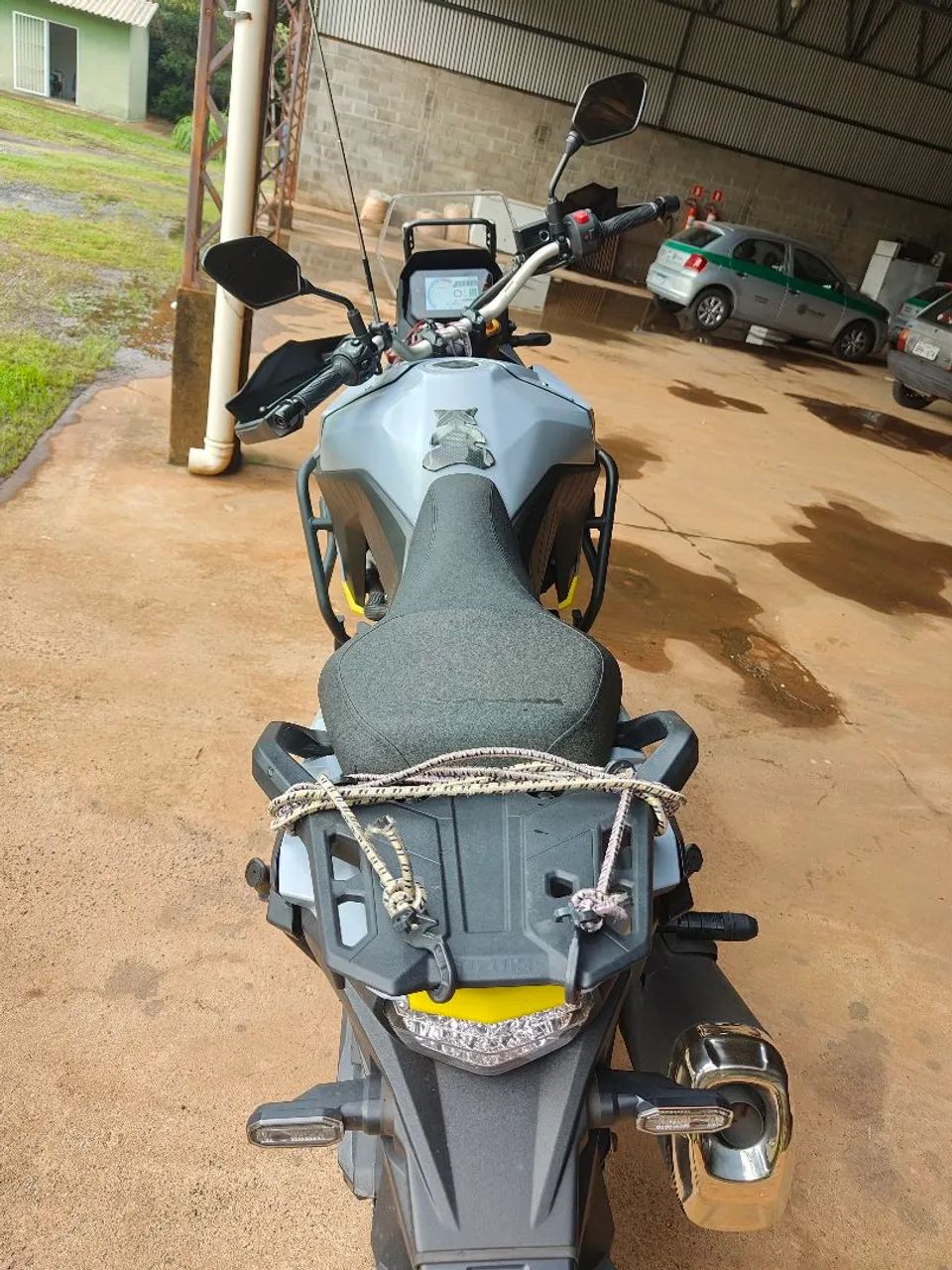 Suzuki V-Strom 800 DE  - Foto 3