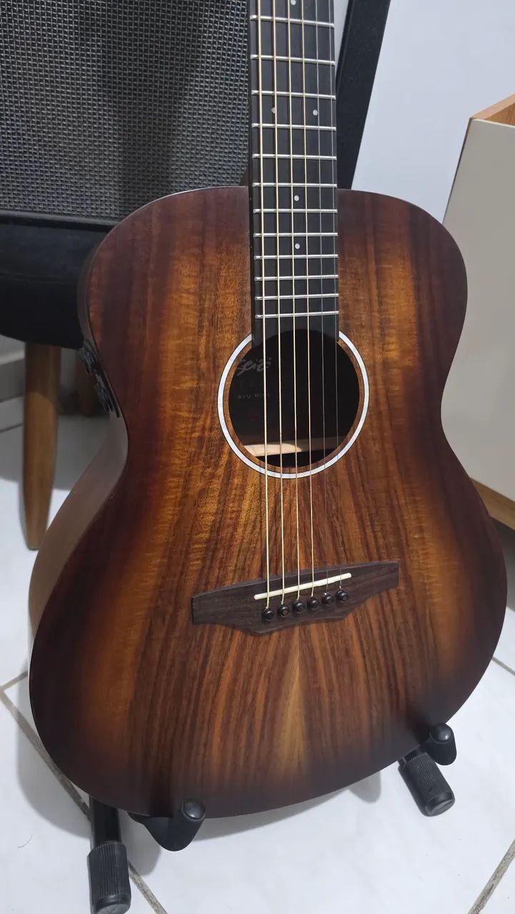 Seizi SUPREME mini Ryu Koa 