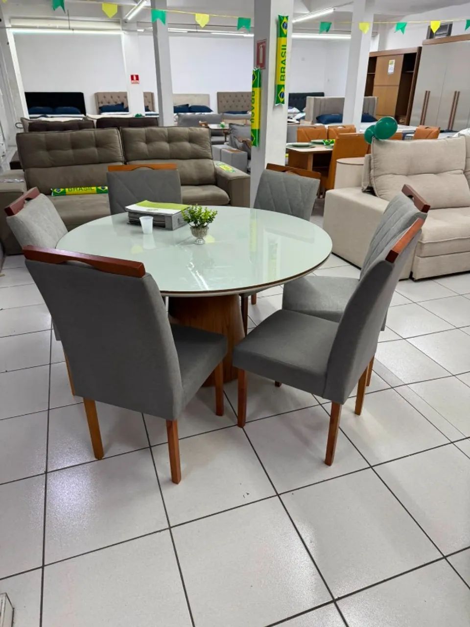 Mesa De Jantar tampo Vidro Redondo