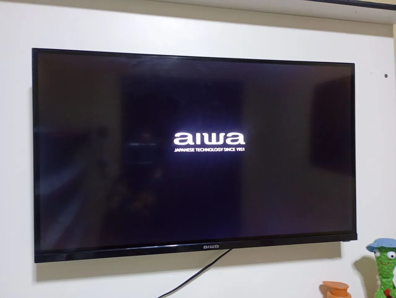Smart tv em estado de nova 32 polegadas 1000 - Foto 4