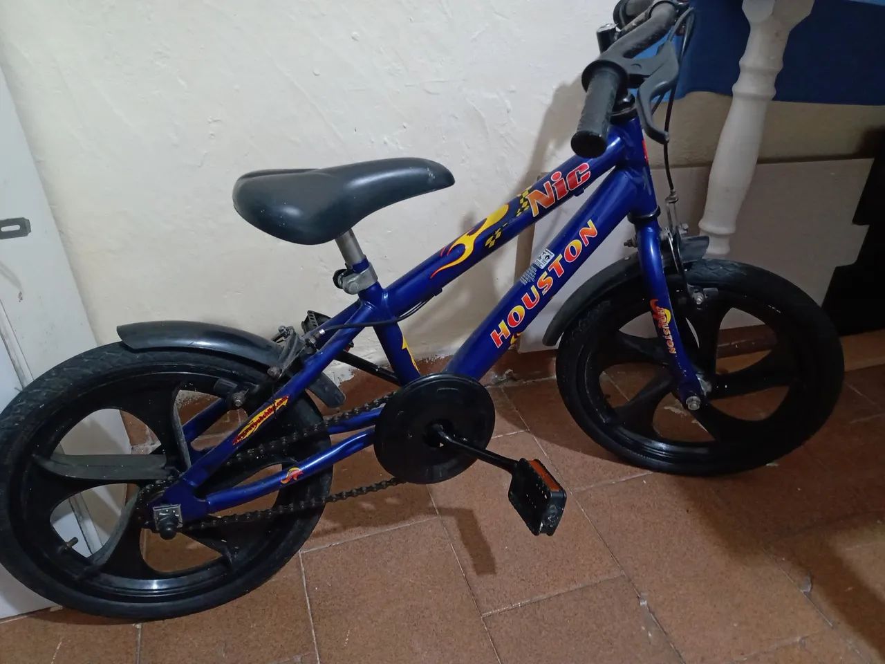 Bicicleta infantil Aro 16 em bom Estado  - Foto 3