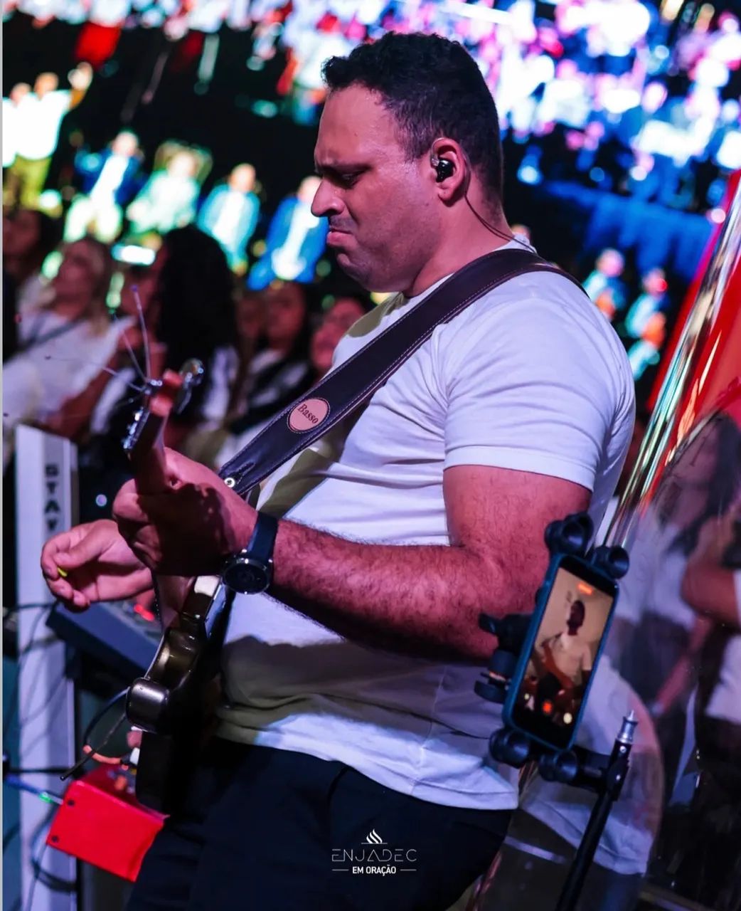Curso de Música em Cordas - Guitarra e Violão - Foto 3