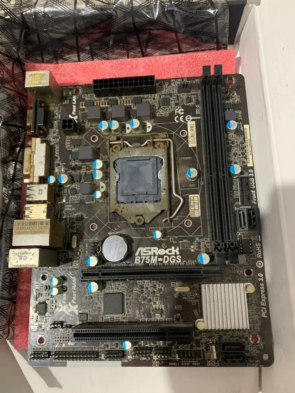Placa Mae ddr3 liga é nao da video  - Foto 2