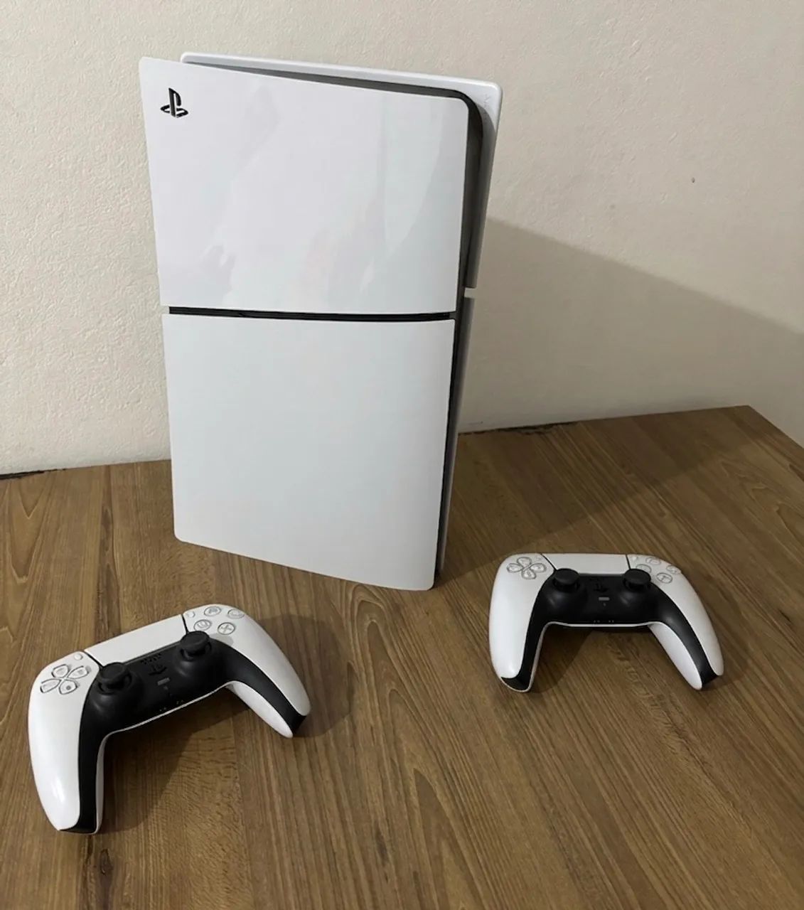 PS5 Completo + 2 Controles + 8 Jogos - Foto 2
