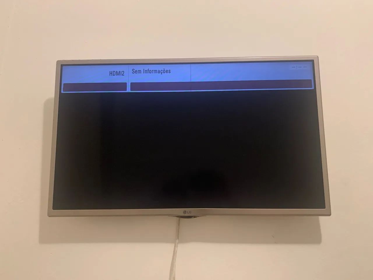 Vendo ou troco Tv LCD tela 24 - Foto 2