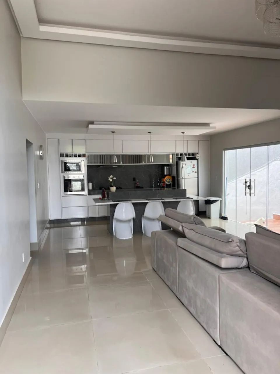 EXCELENTE CASA EM ARNIQUEIRAS - Foto 3