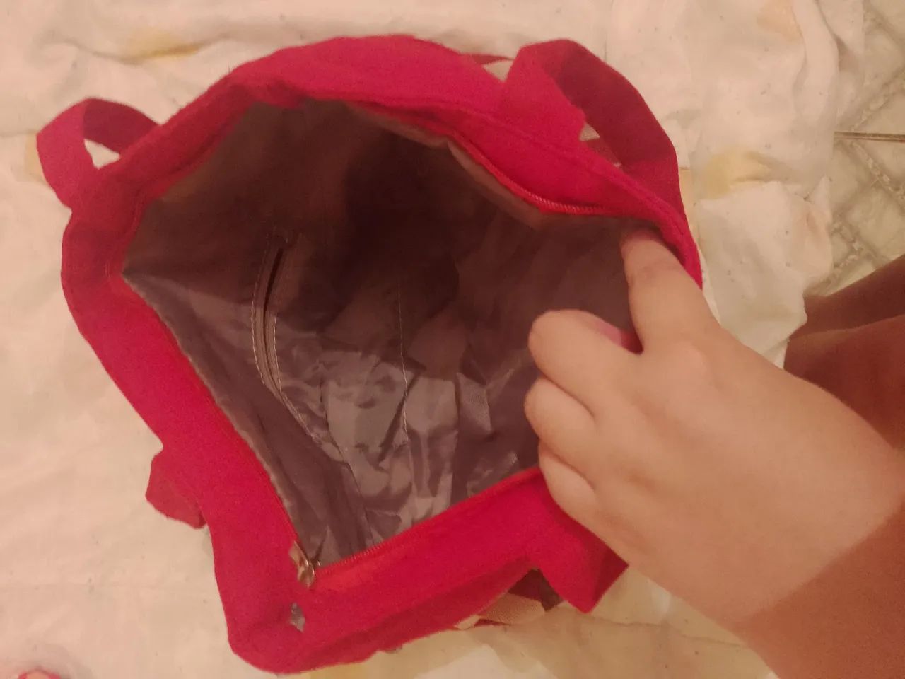 Bolsa Grande Coruja Vermelha - Foto 4