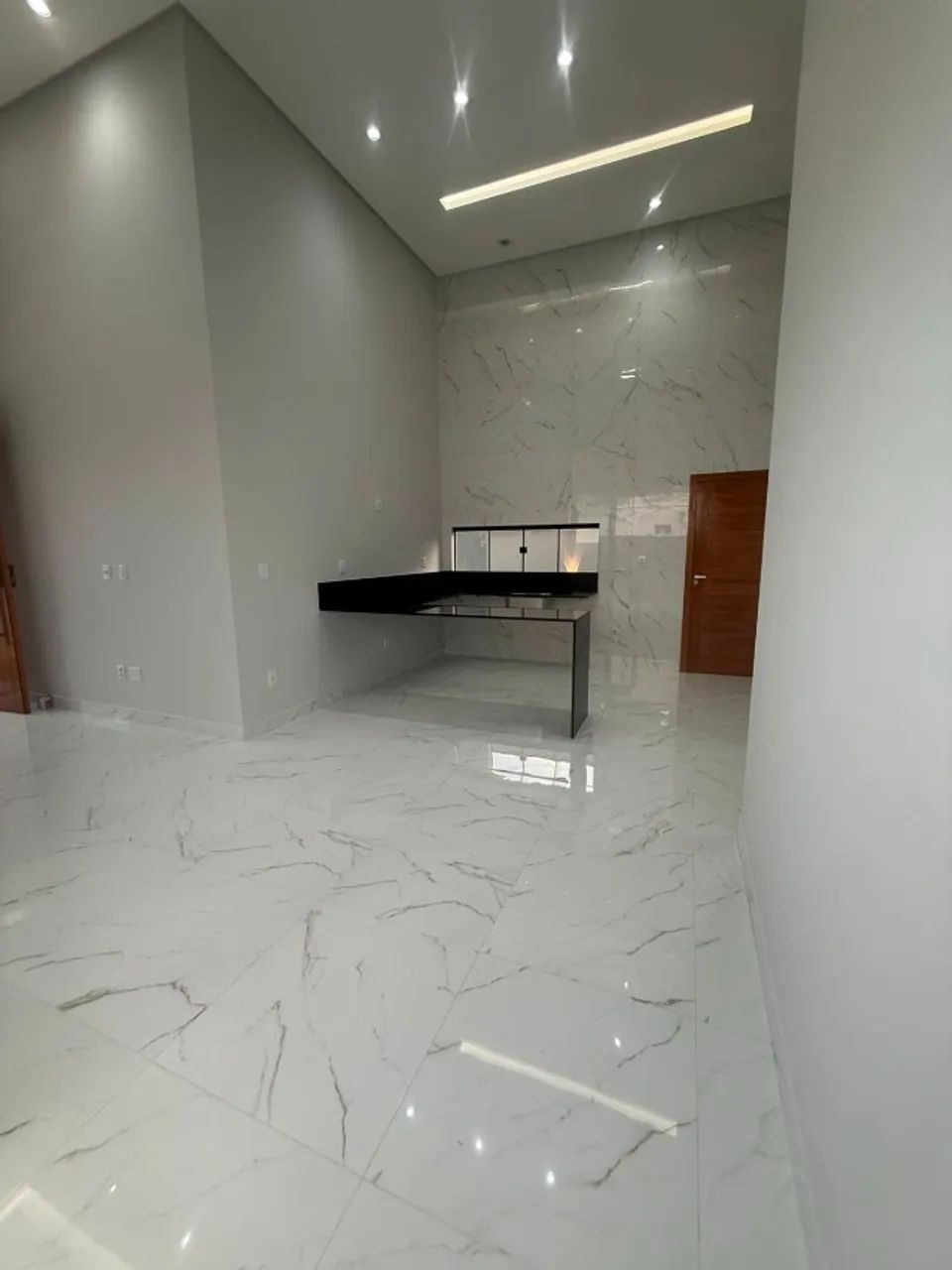Condomínio Ecoville 1 - Casa Térrea 3/4 com 2 suítes de 120 m², 2 vagas por 680.000,00 - Foto 8