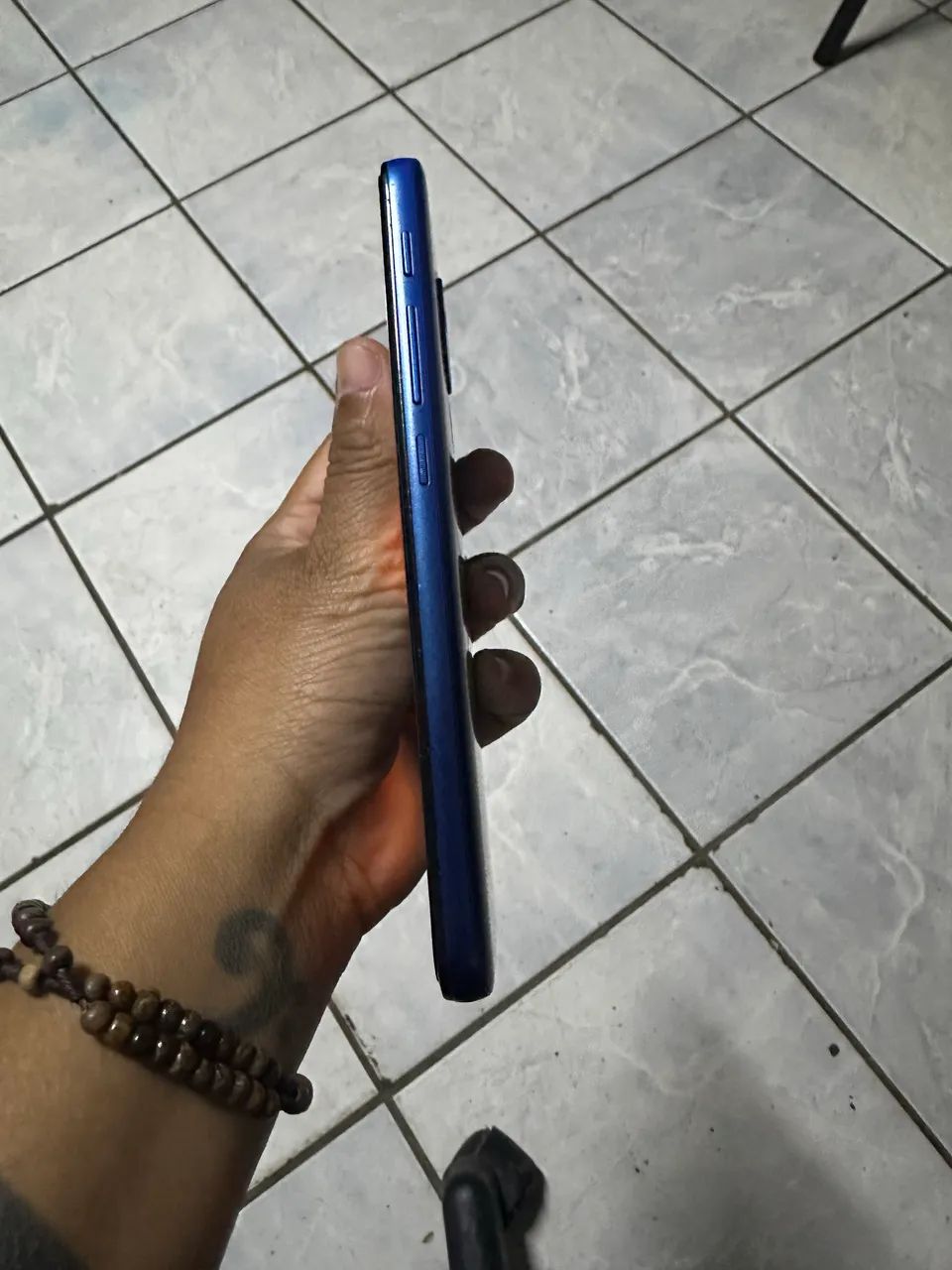 VENDO MOTO E 7 Plus de 64 gigas  - Foto 2
