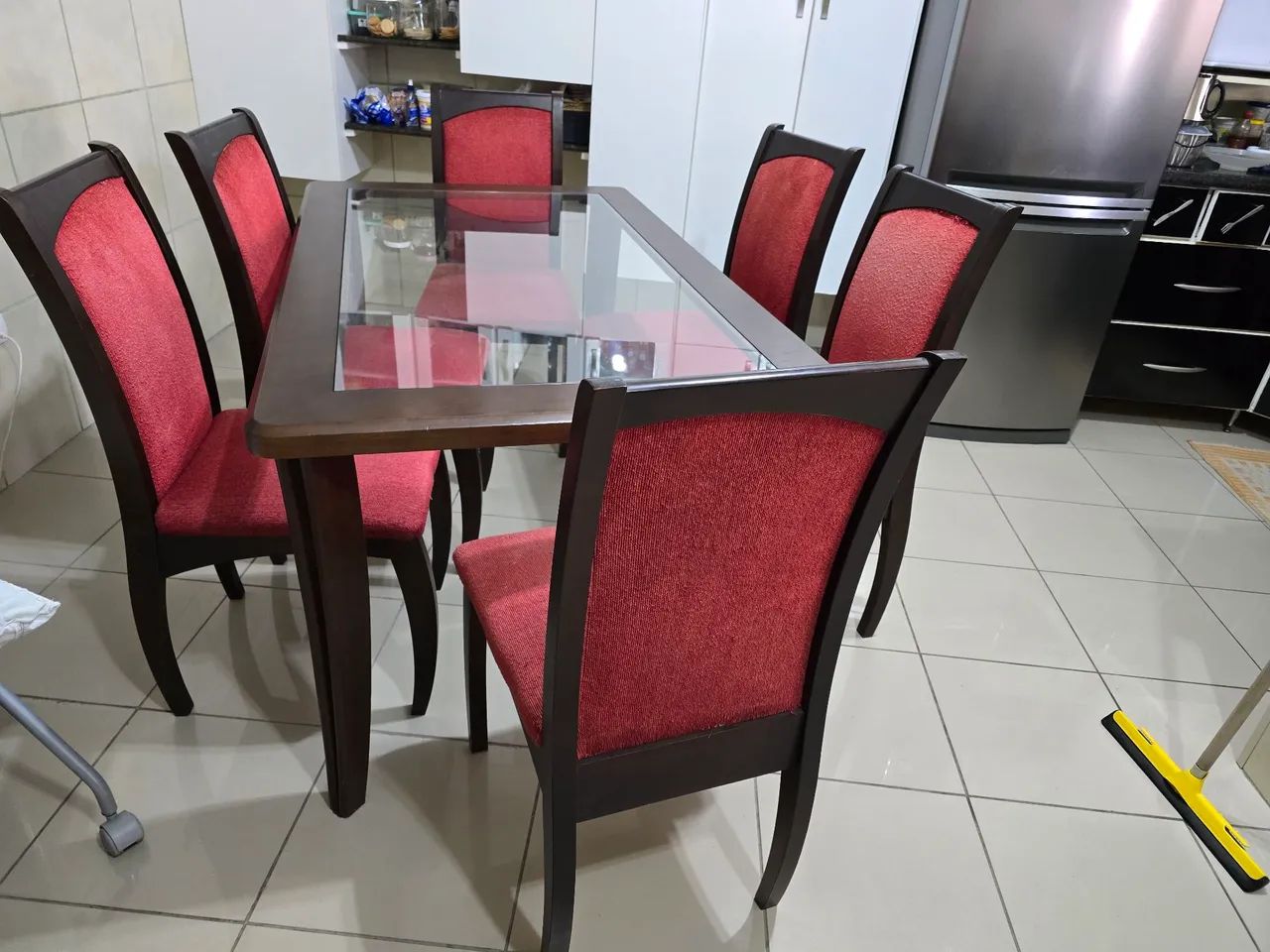 Mesa de jantar com 6 cadeiras - Foto 2