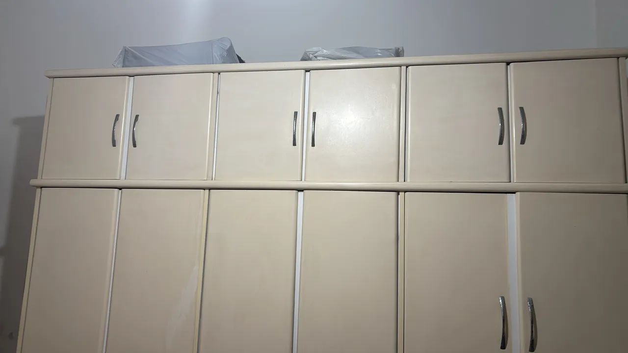 Guarda-roupa casal em madeira - Foto 3