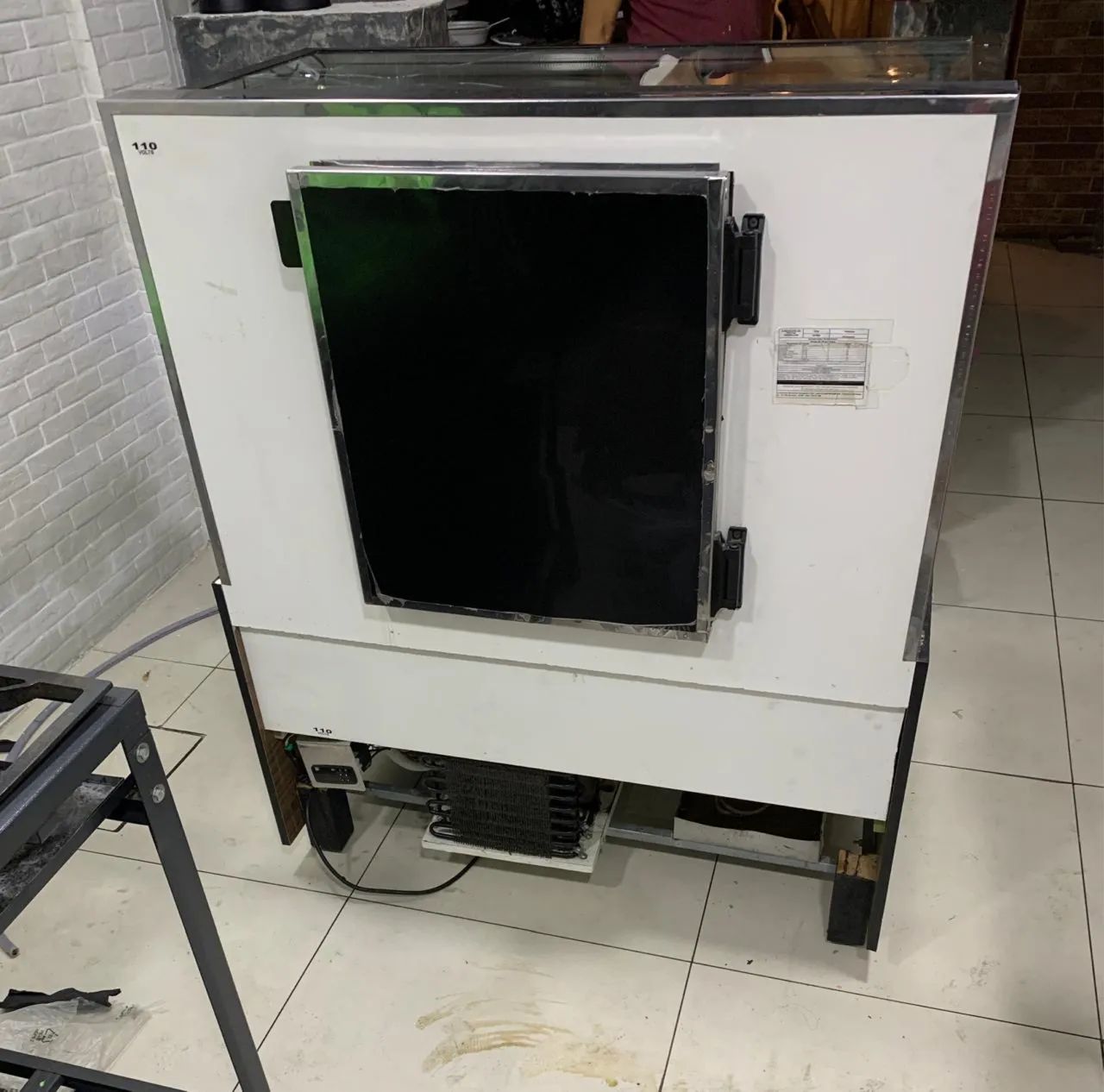 Vitrine expositora refrigerada  - Foto 2