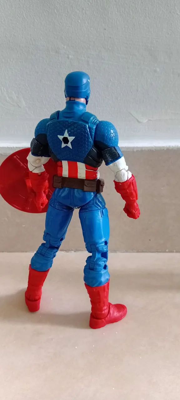 Capitão América Marvel Legends  - Foto 5