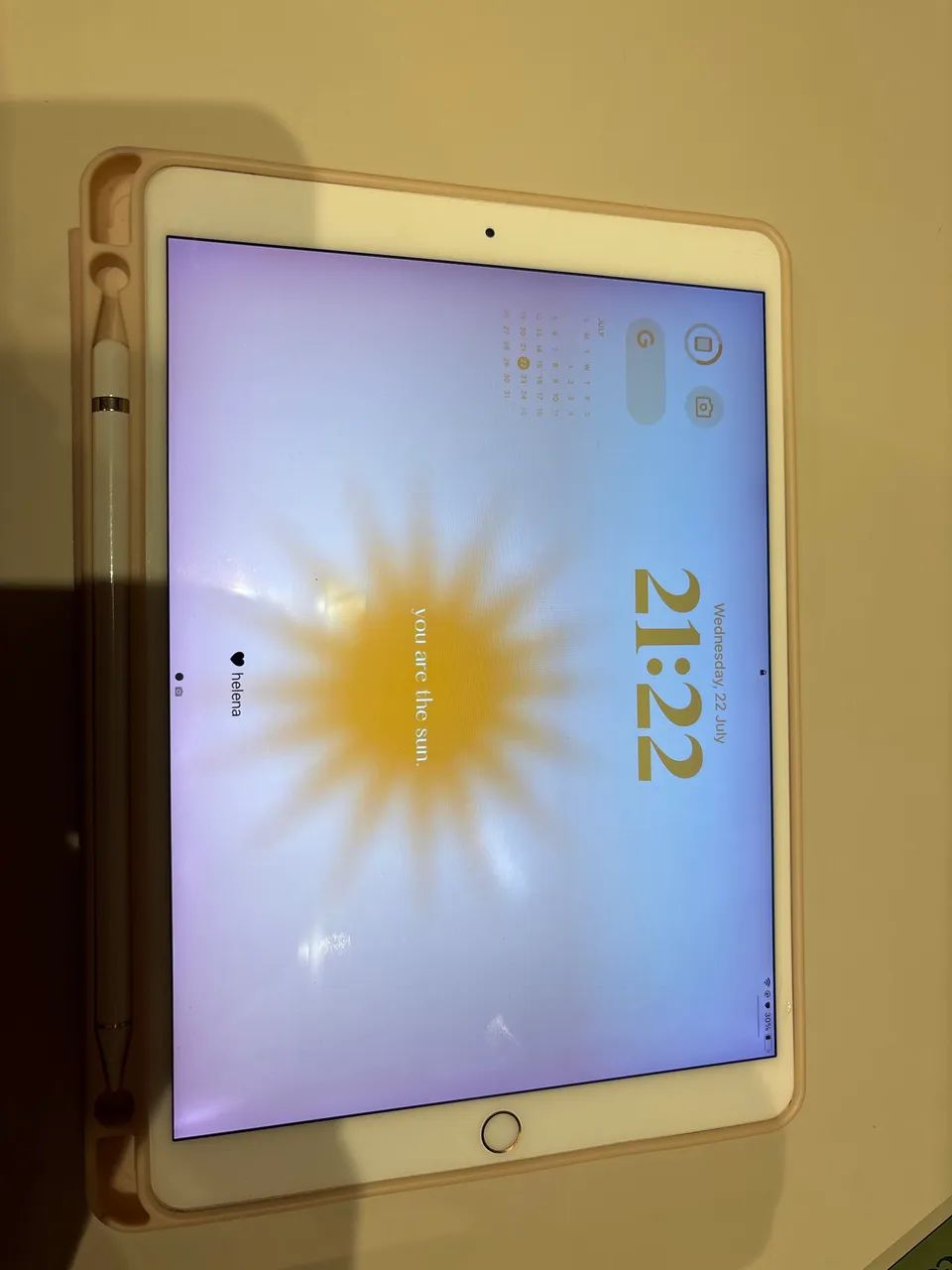 iPad original 10.5 inches - acompanha capinha e caneta  - Foto 2