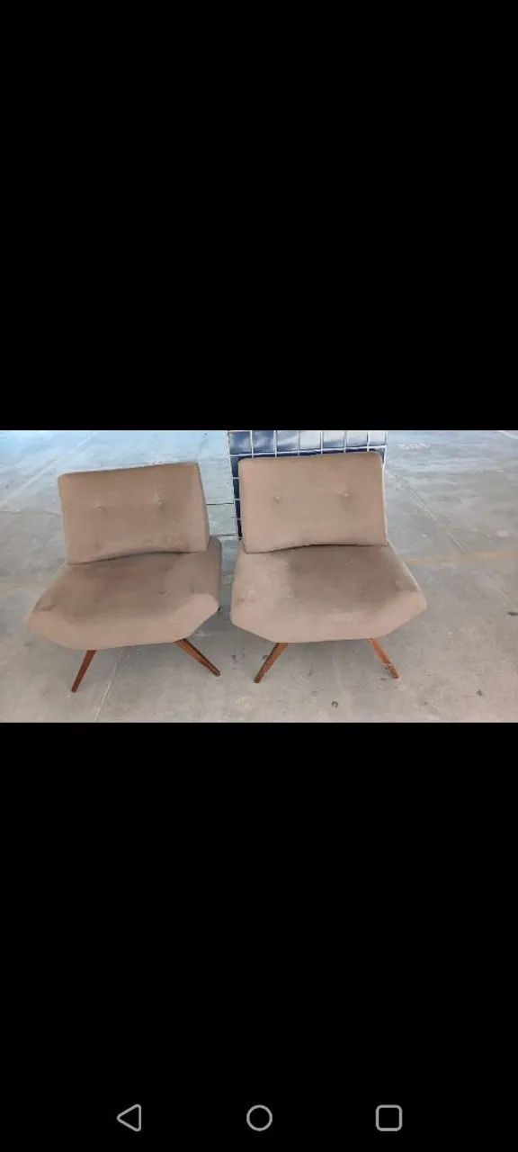 Poltronas estofadas 