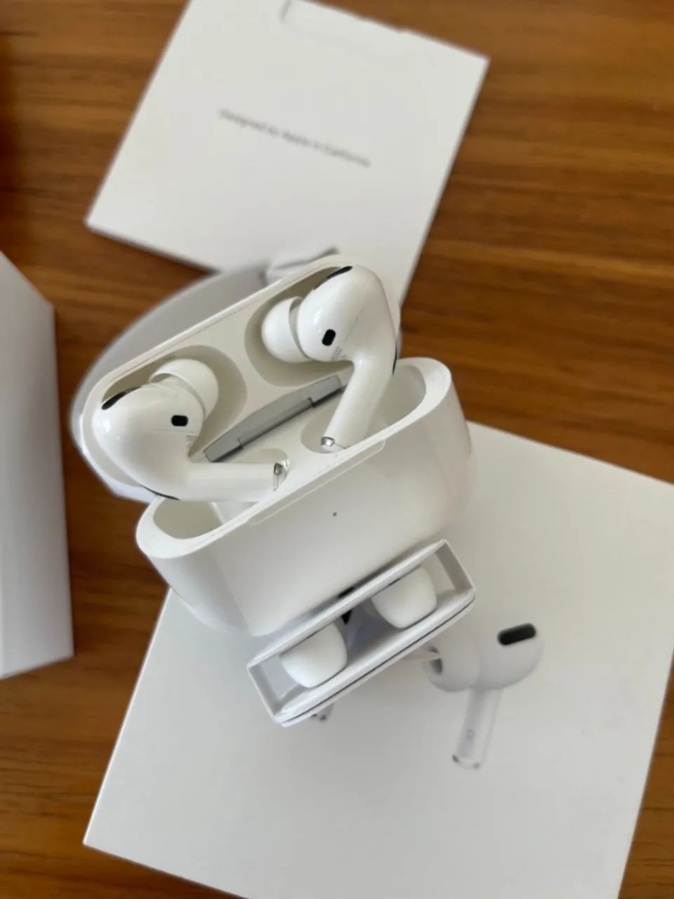 Apple Airpods Pro 2 usb-c para Lightning Novíssimo - Fones de