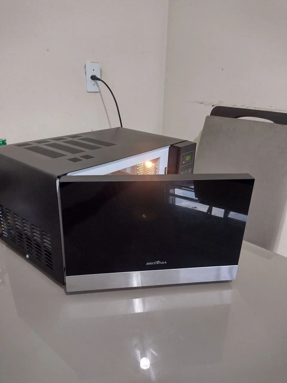 Microondas Philco Black 25 litros  - Foto 4