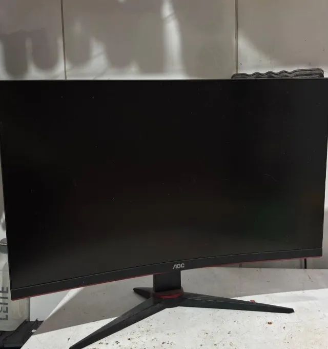 MONITOR GAMER AOC 27" 240Hz, 0.5ms - Foto 2