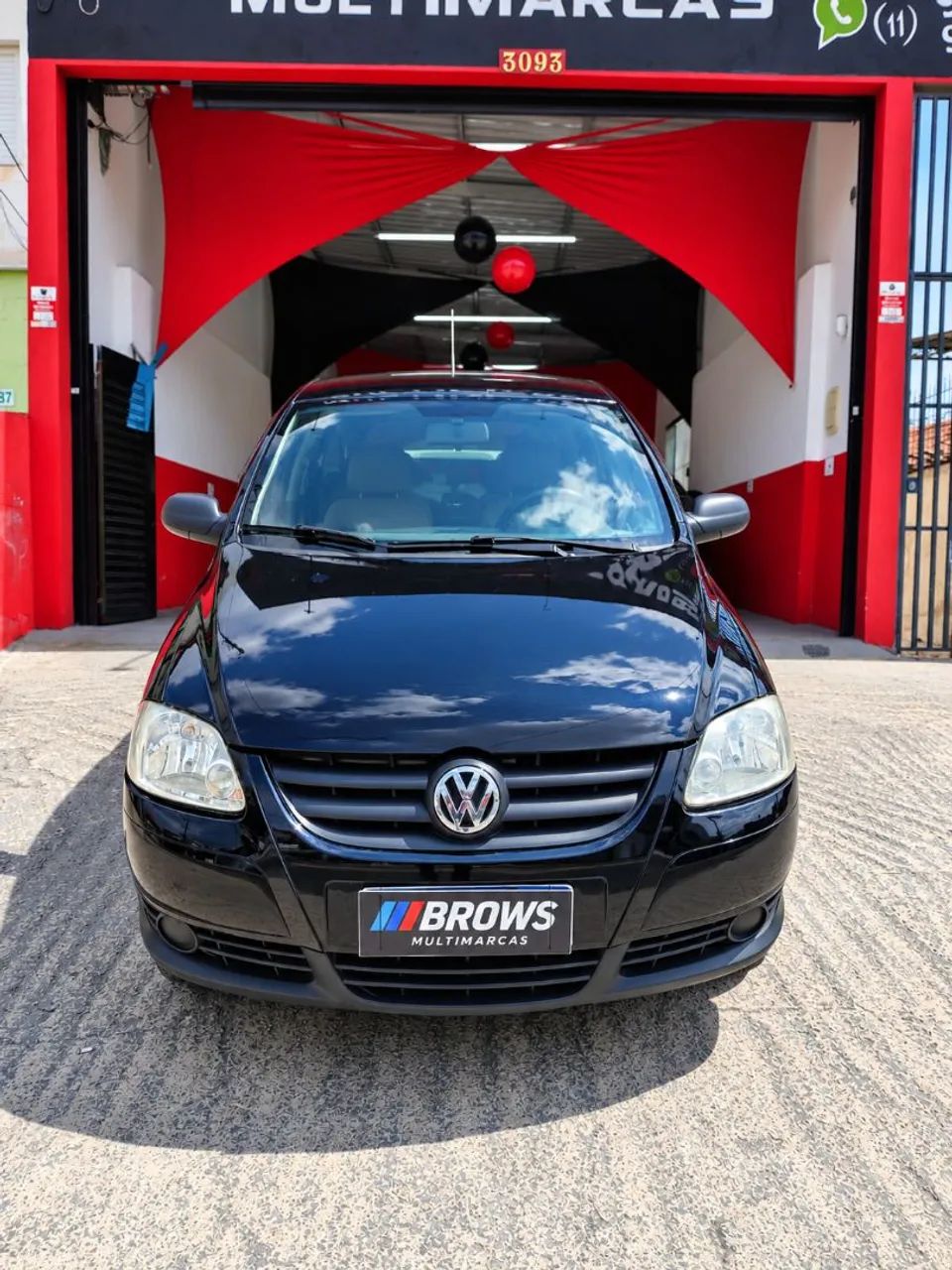 Volkswagen Fox Plus 1.0Mi/ 1.0Mi Total Flex 8V 3p, foto 3 de 10
