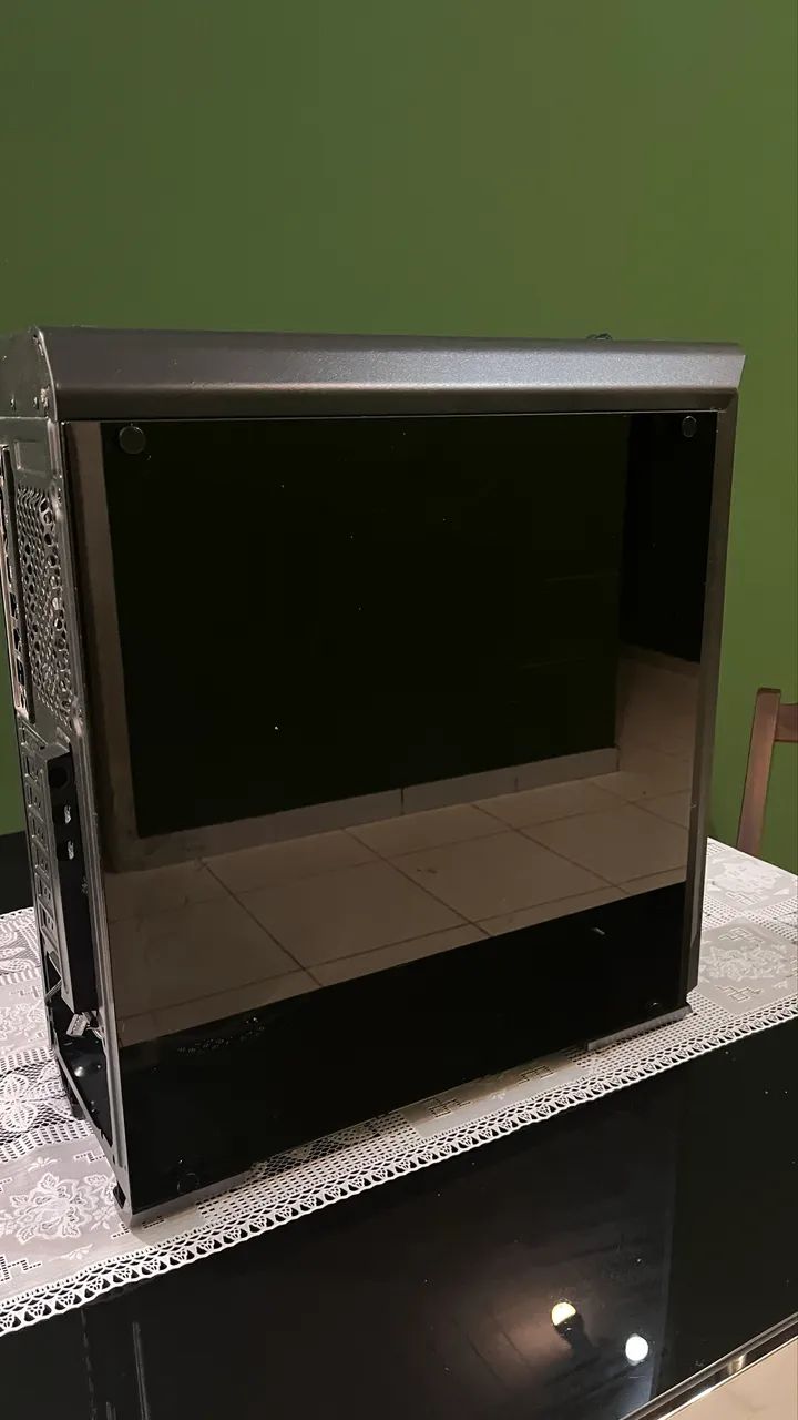 Gabinete Rgb e Vidro temperado no preço 