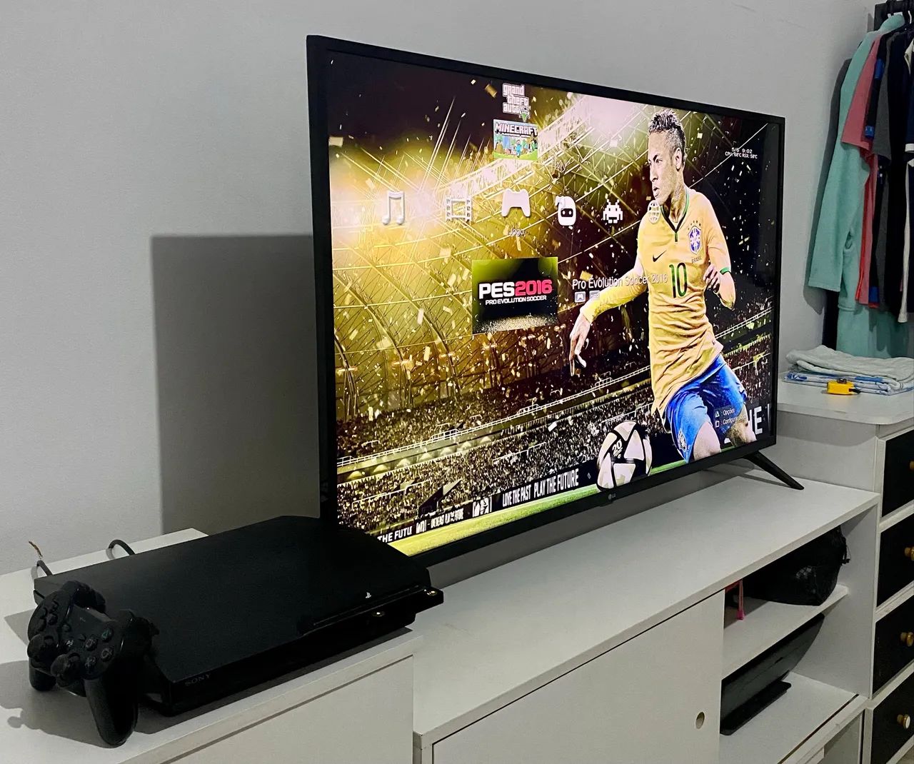 Ps3 com Jogos e Lojas/Entrega Grátis  - Foto 2