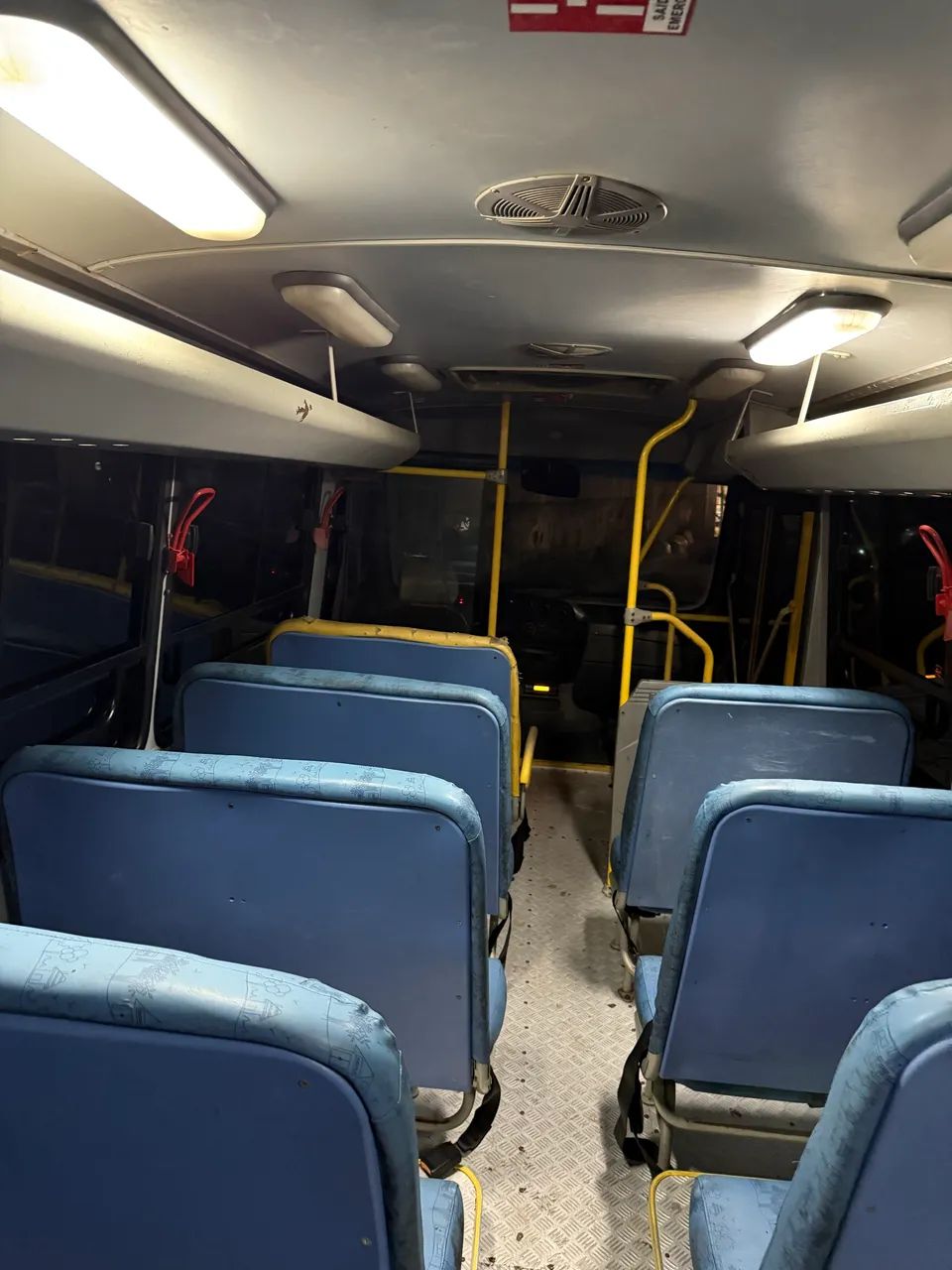 Vendo micro ônibus  - Foto 5