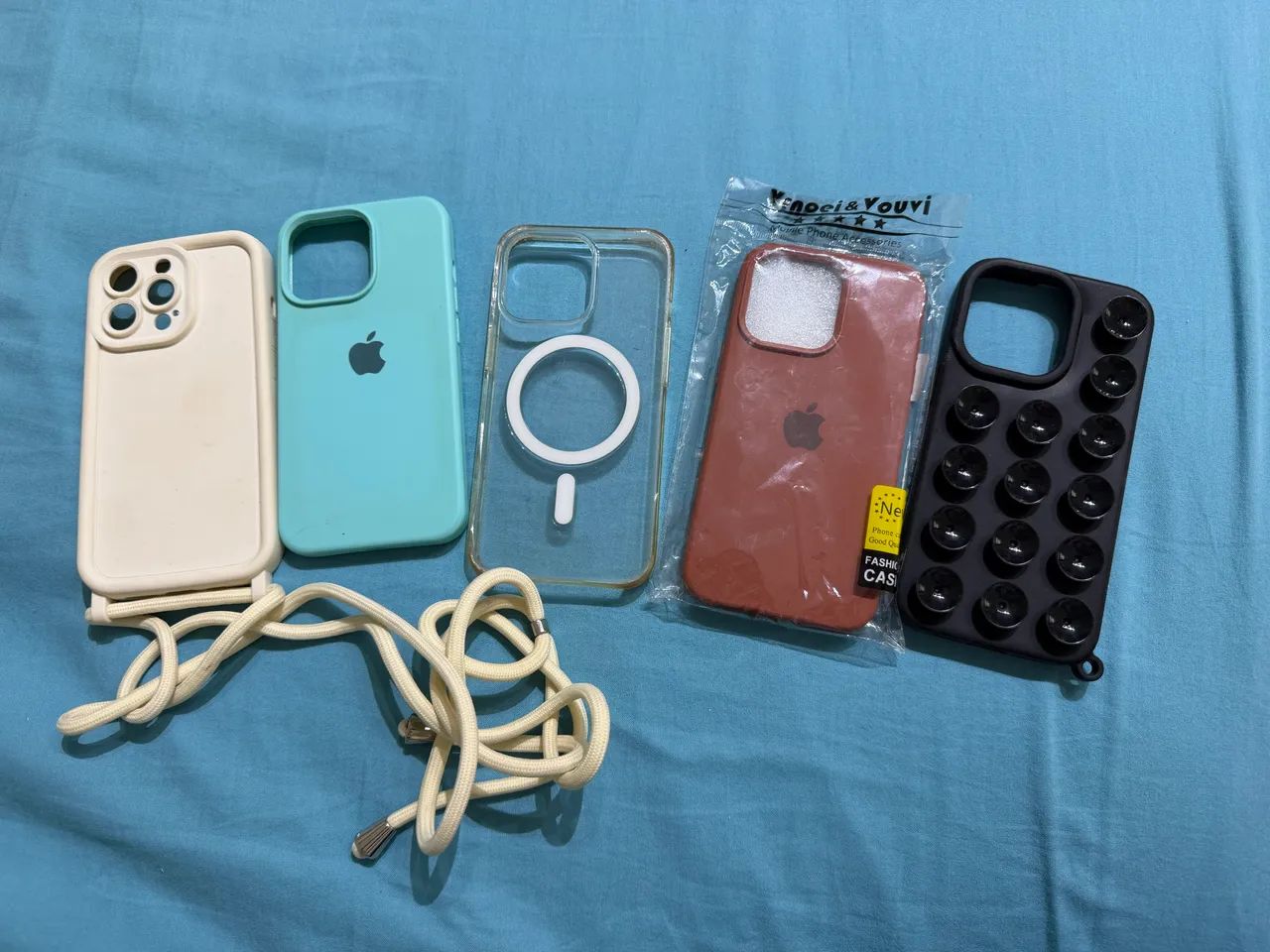 Vendo 5 capinhas de celular para iPhone 13pro  - Foto 5