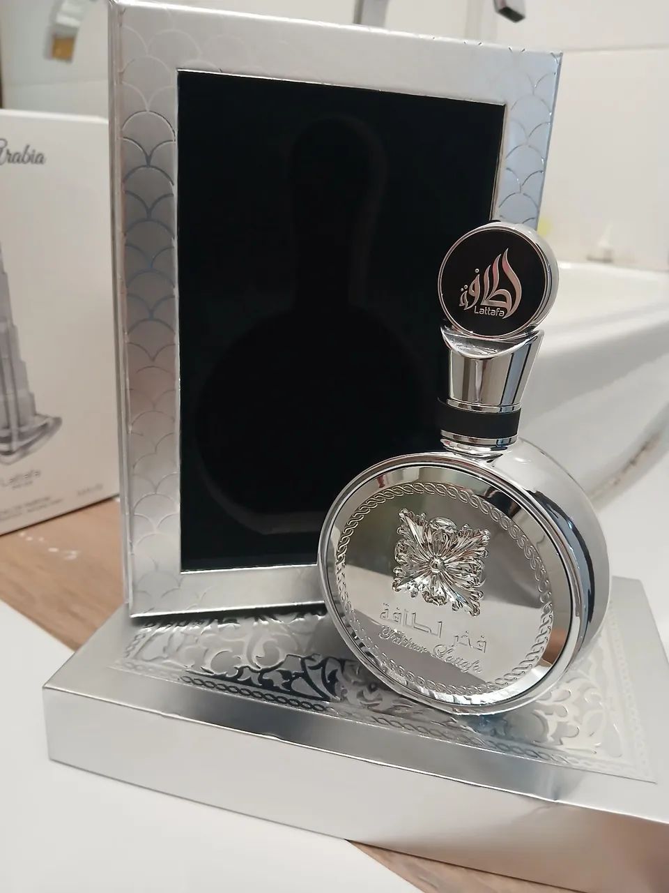 Perfume arabe lattafa fakhar - Foto 5