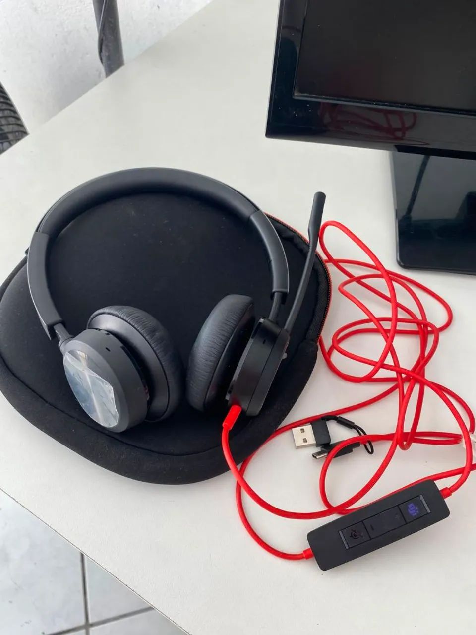 Headset Poly Blackwire 8225! Novinho - Foto 2