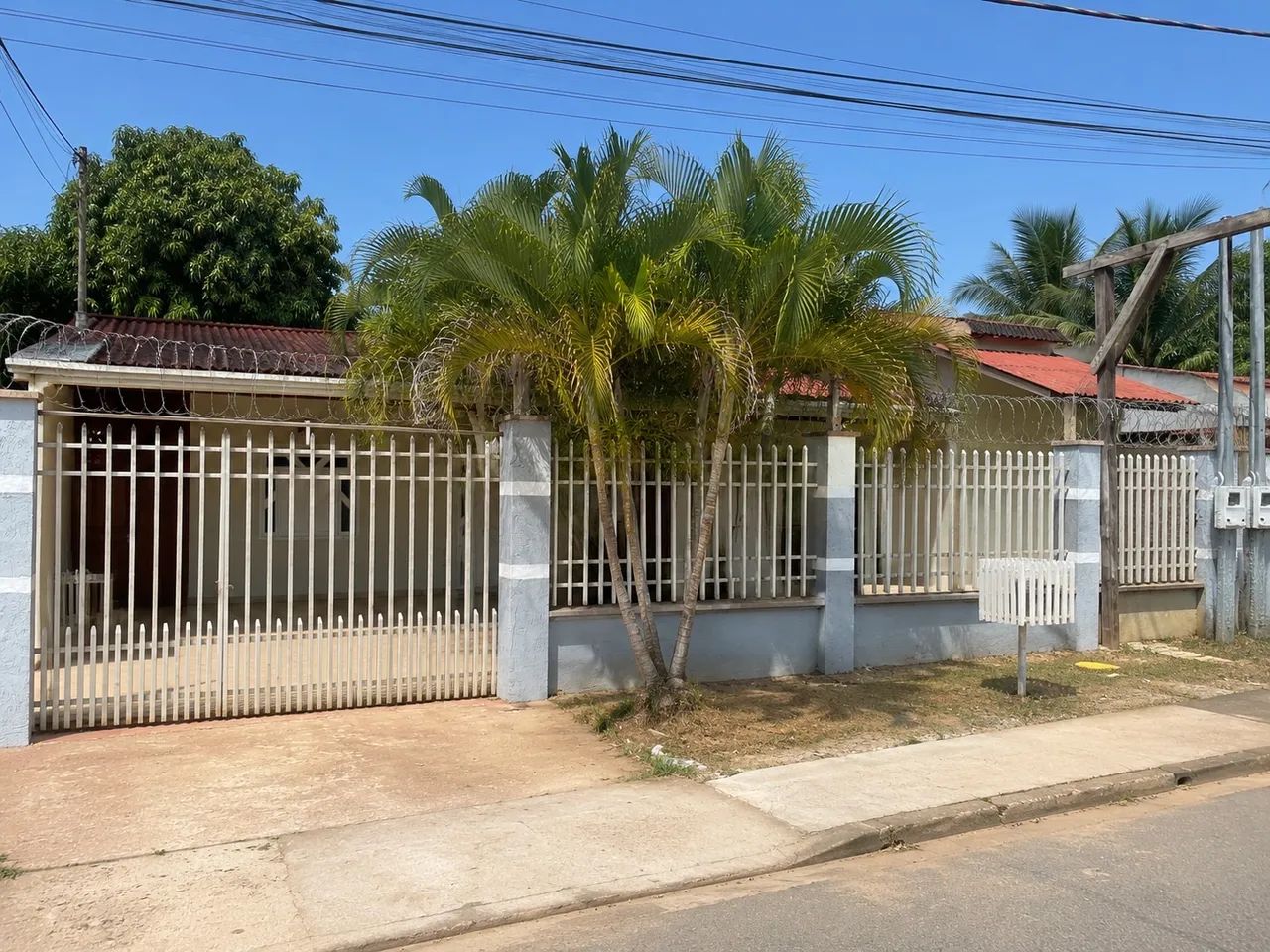 Casa para alugar com 2 quartos e garagem - R$ 900 - Foto 3