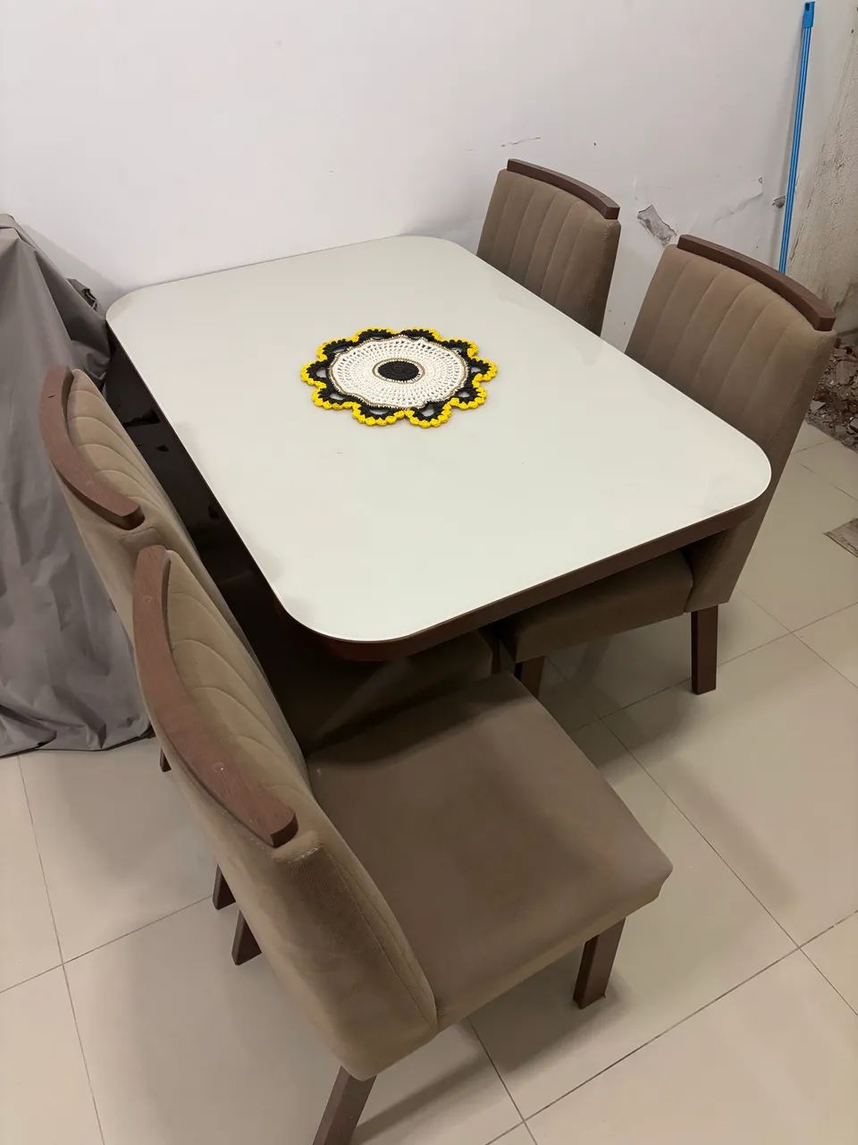 Mesa de jantar 4 lugares  - Foto 3