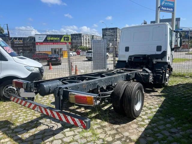 IVECO 11-190 ANO 2020 NO CHASSI - Foto 4