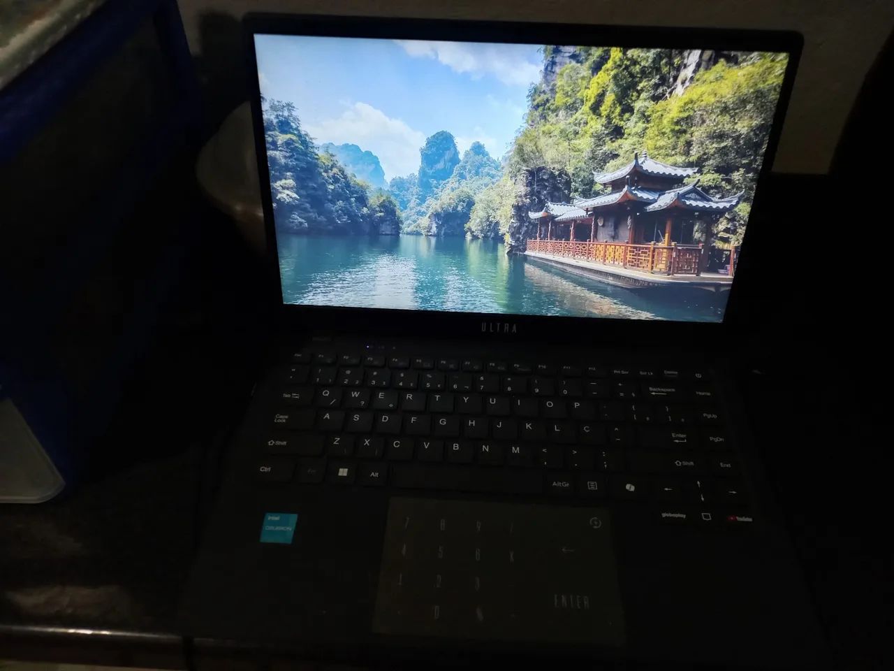 Notebook Multilaser Ultra UB250, na cor cinza-escuro. - Foto 3