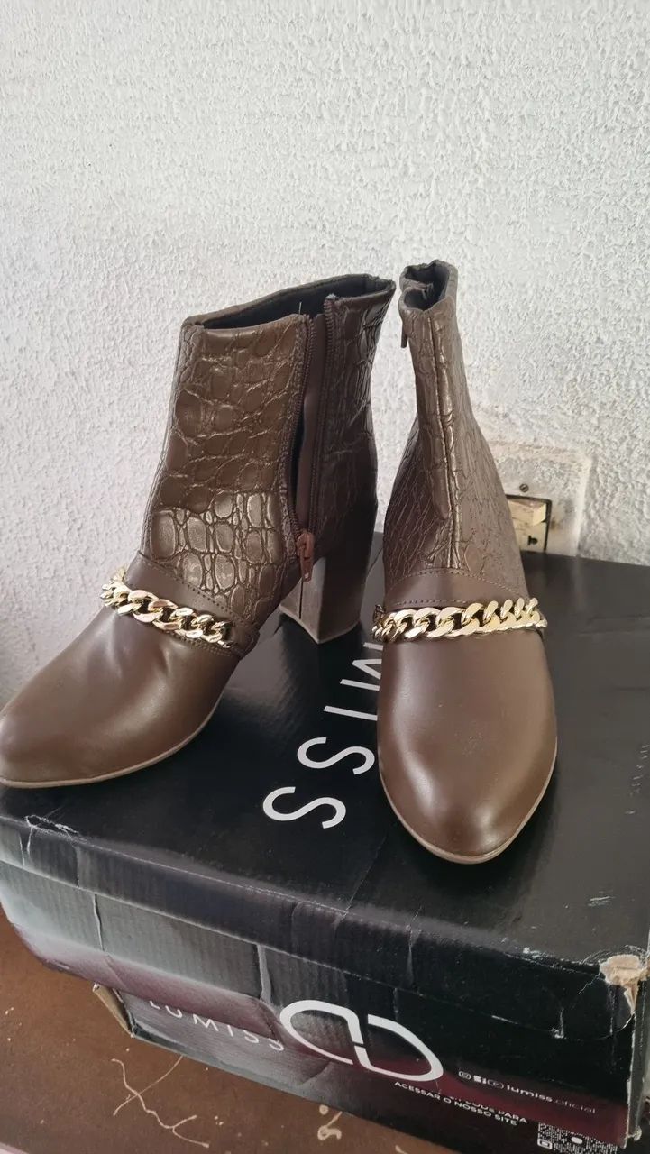 Bota plataforma marrom número  36 - Foto 2