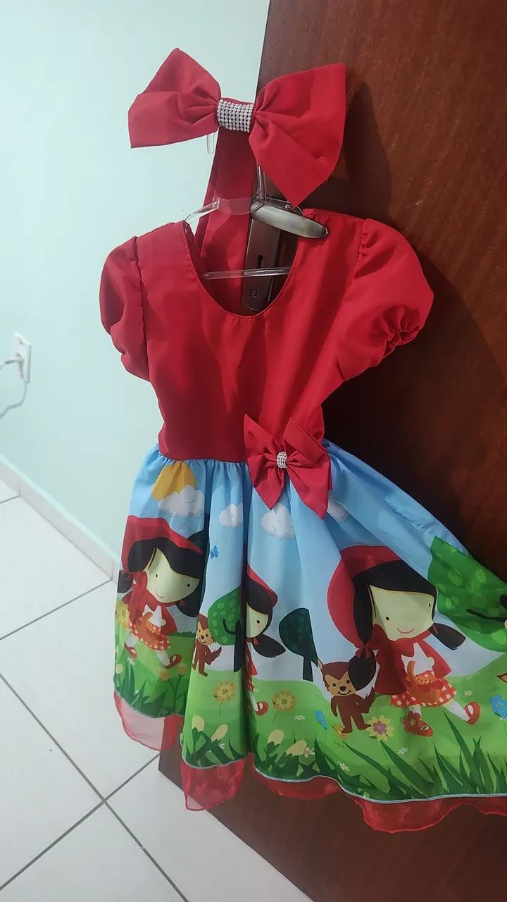 Vestido chapeuzinho vermelho 
