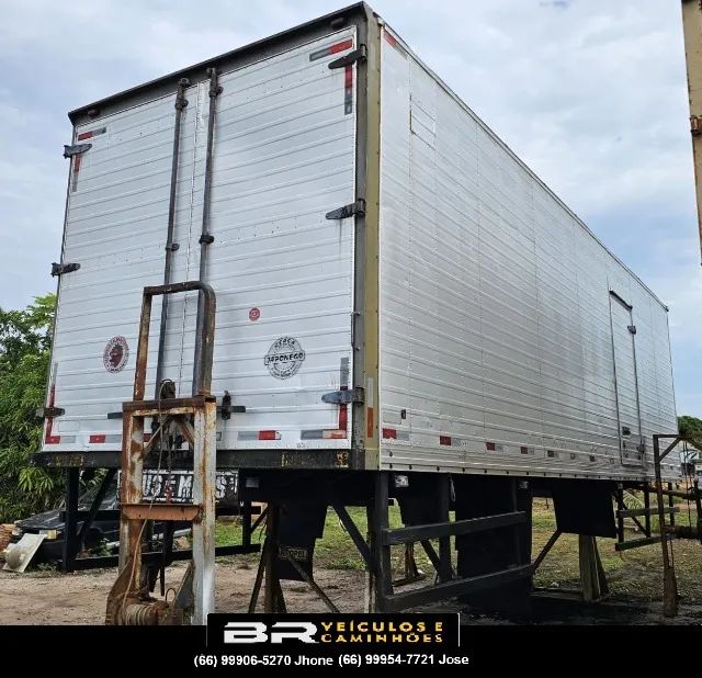 Baú p/ truck 9.00 mt  - Foto 4