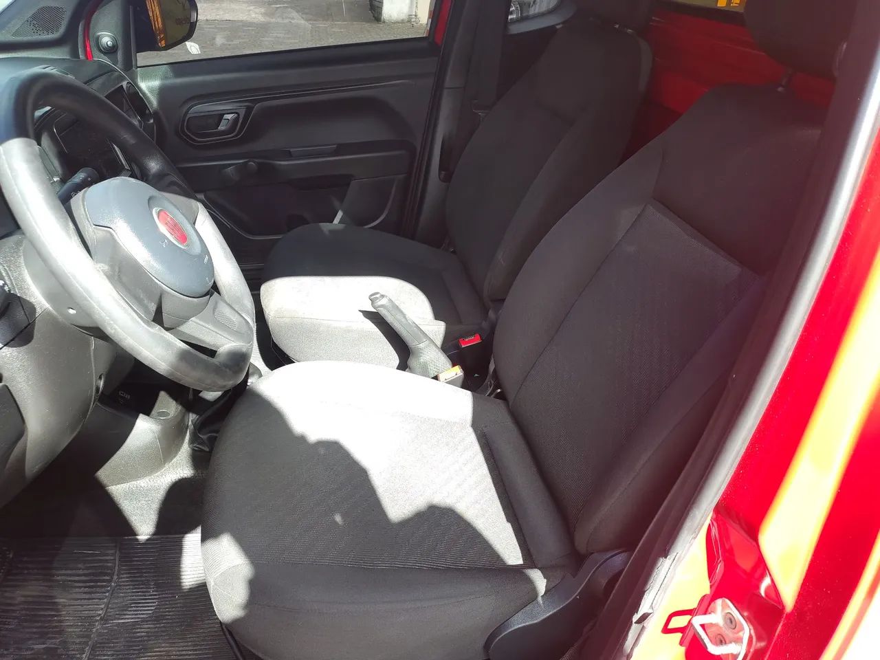 Fiat Strada Endurance 1.4 Flex 8V CS Plus 2023 - Foto 5
