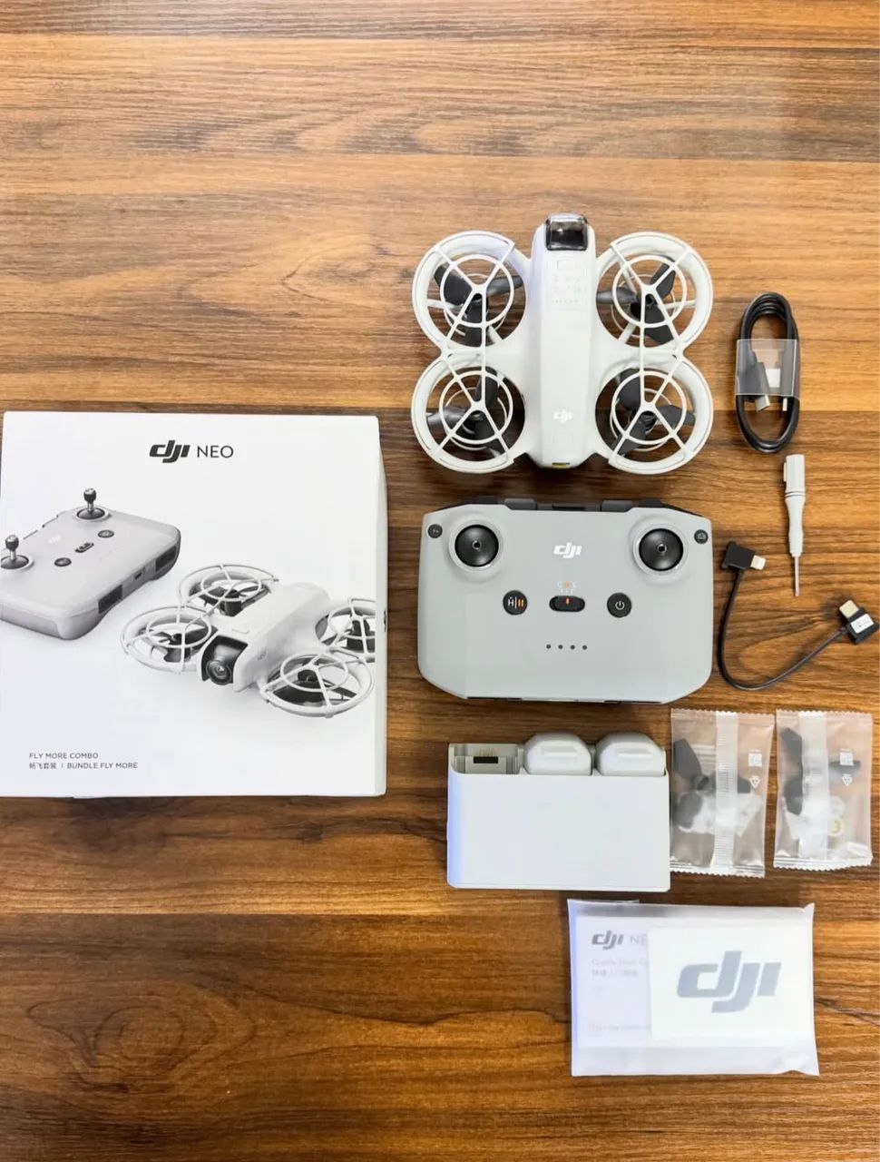 DJI Neo combo 