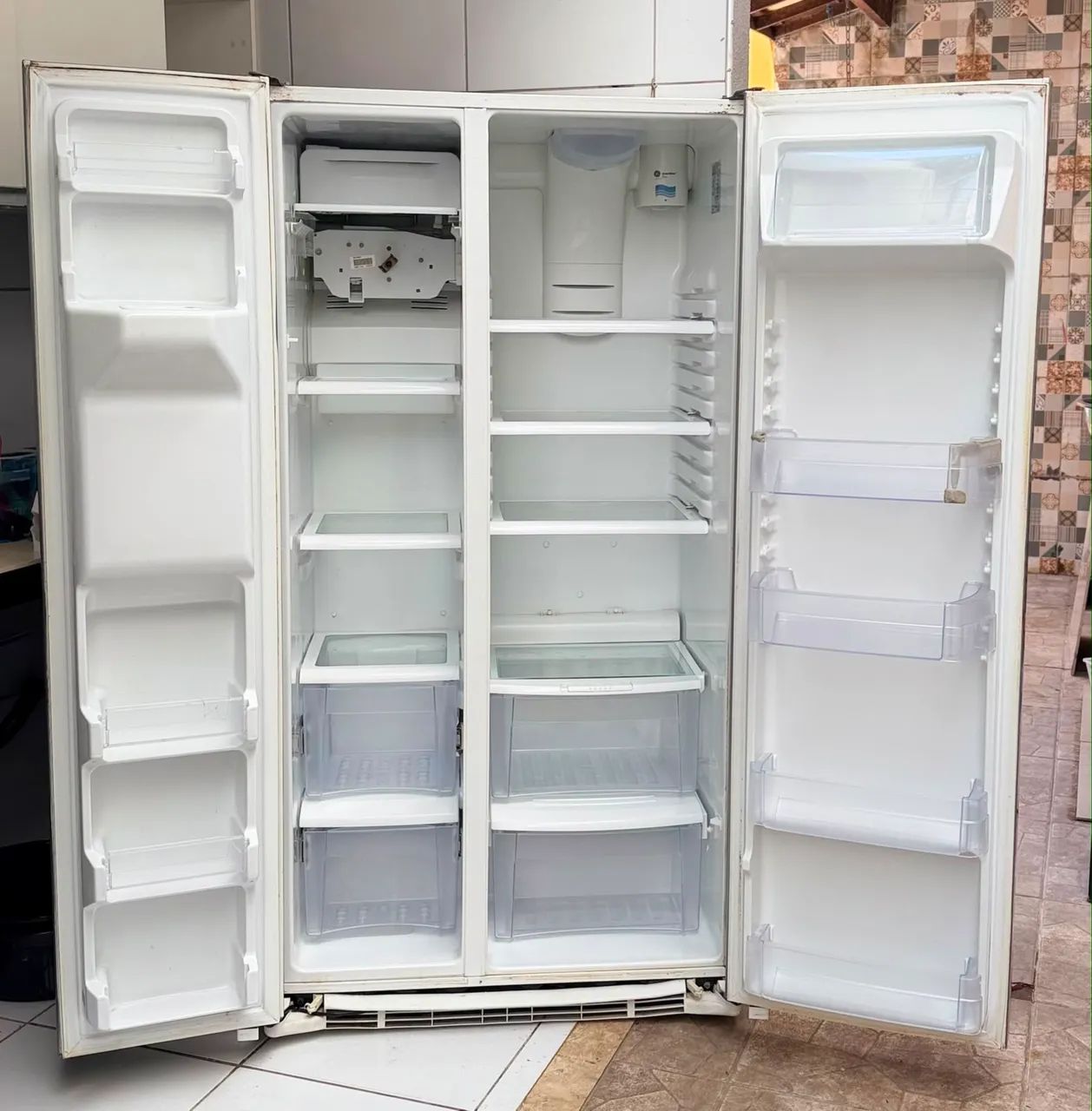 Geladeira e freezer (side by side) - Foto 2
