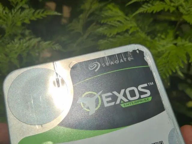 HD Seagate Exos X18 18TB - Foto 3