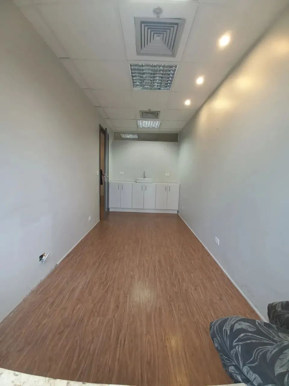 Sala Comercial 54m² na Av. Faria Lima no Jardim Paulistano para locação - Foto 5