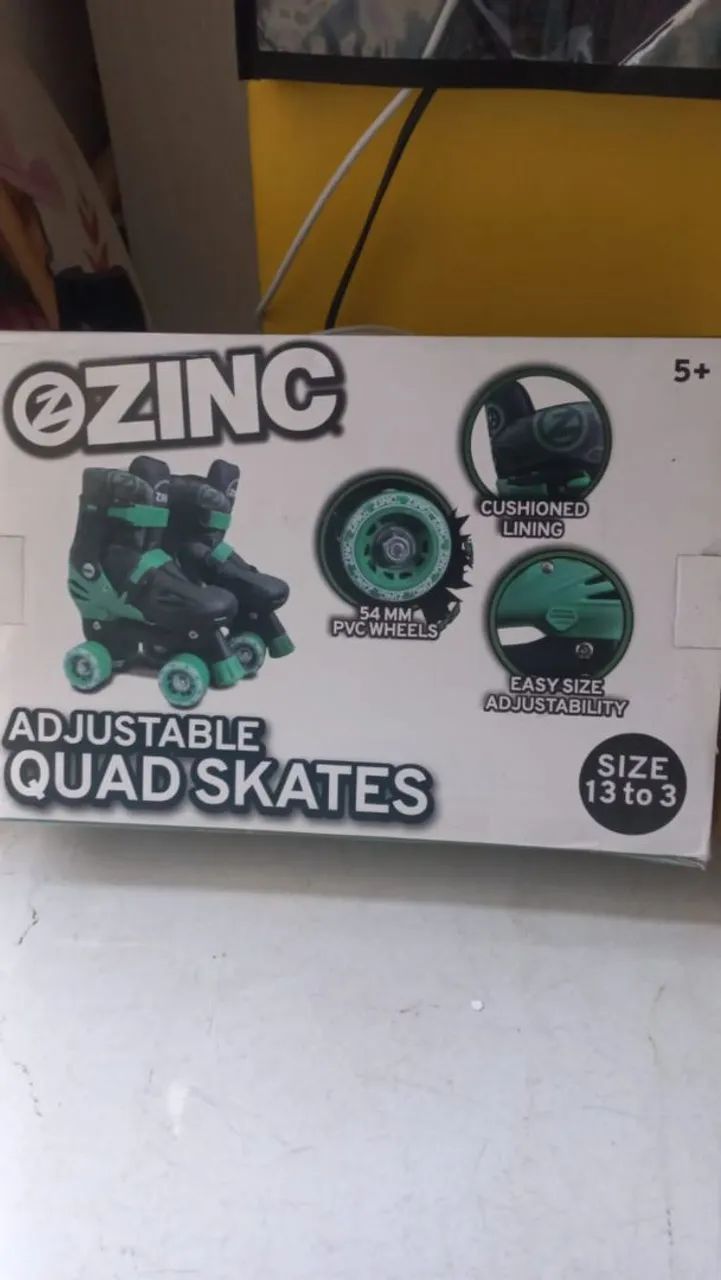 Patins Infantis Ajustável Quatro Rodas - Foto 3