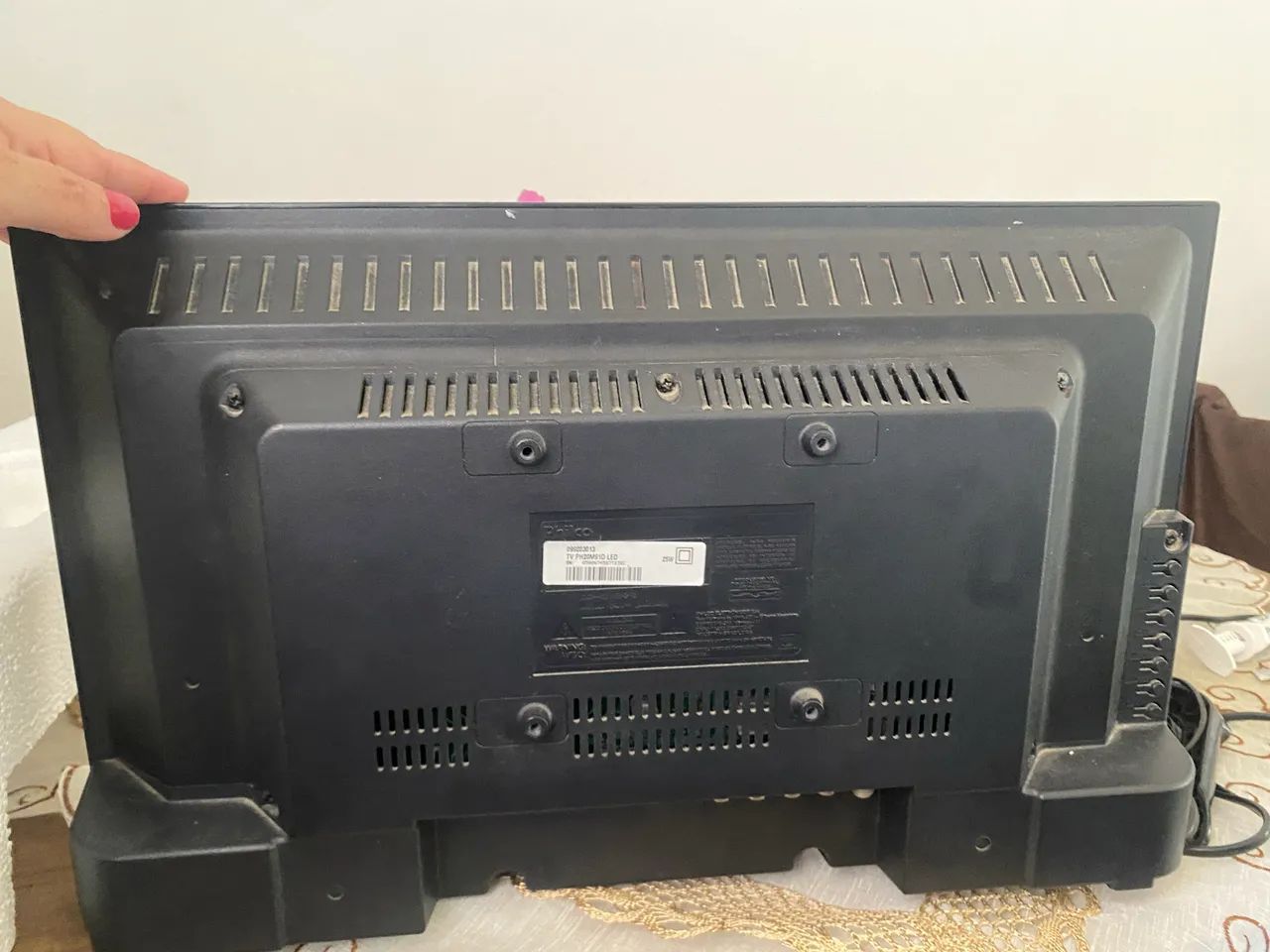 TV Philco 20 polegadas com defeito na imagem  - Foto 4