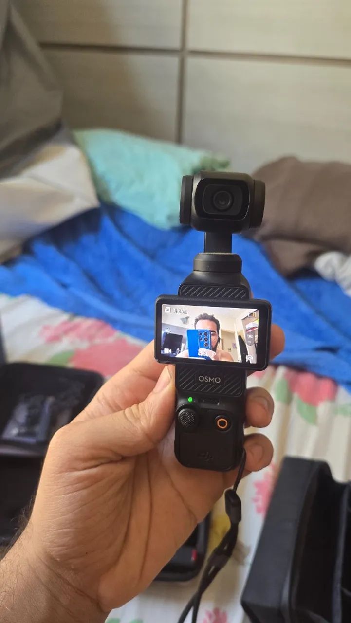 DJI Osmo Pocket 3 Creator Combo