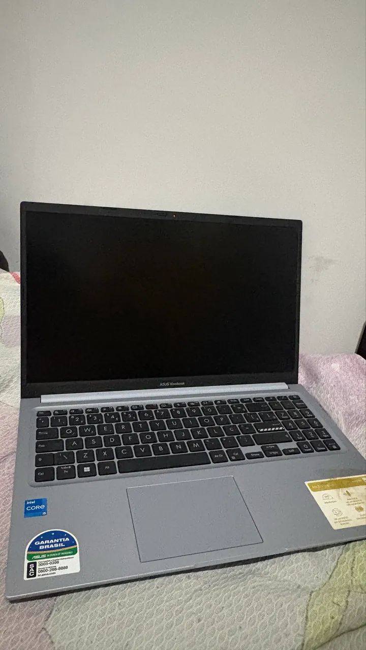 Notebook ASUS CORE I5 4 GB 256 GB KEEP OS PRATA METALICO 