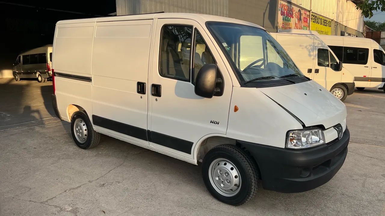 Peugeot Boxer Boxer 2.3 Furg.TB Dies. Curto/Médio 2013
